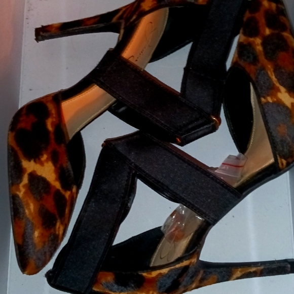 Jessica Simpson Heels - Picture 1 of 1